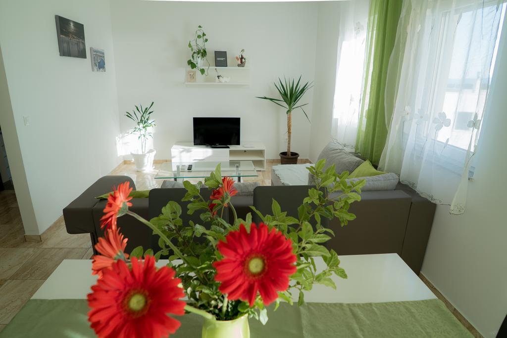 Apartmani Ruzica Makarska Exterior foto